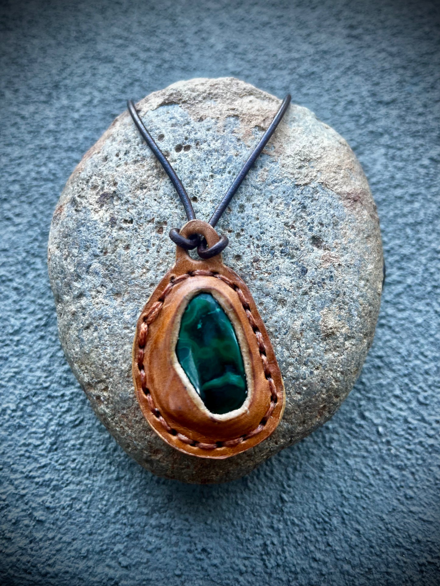 The Hide and Stone (Green Stone/Range Tan)