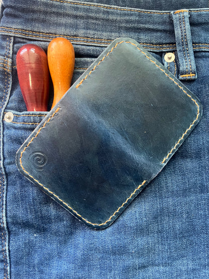 The Overachiever (Blue/Turquoise/English)