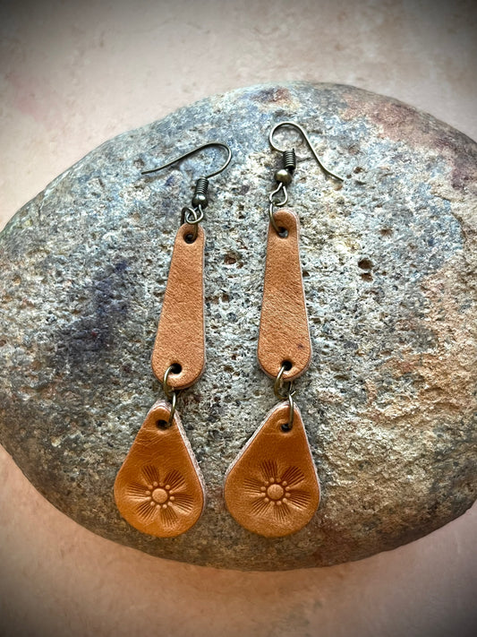 The Daily Dangle (Double Tear Drop with Daisy Stamp)
